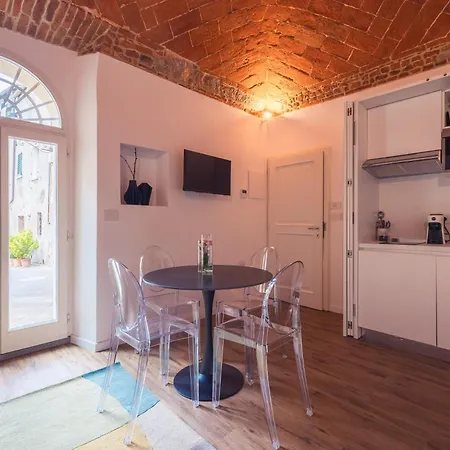 Design & * Lucignano