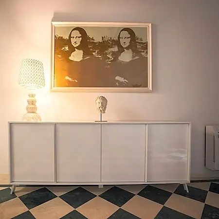 Design & * Lucignano