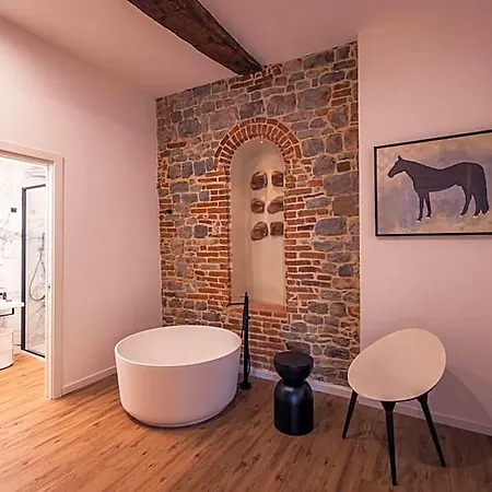 Hotel Design &