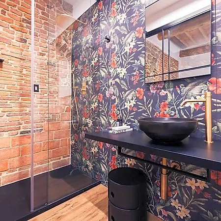 Hotel Design & *