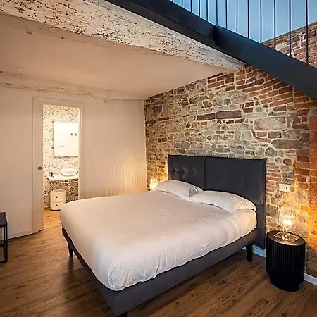 Design & Hotel *