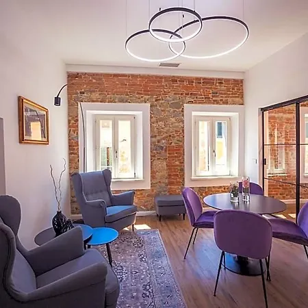 Design & Lucignano