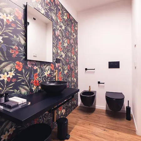 Design & * Lucignano